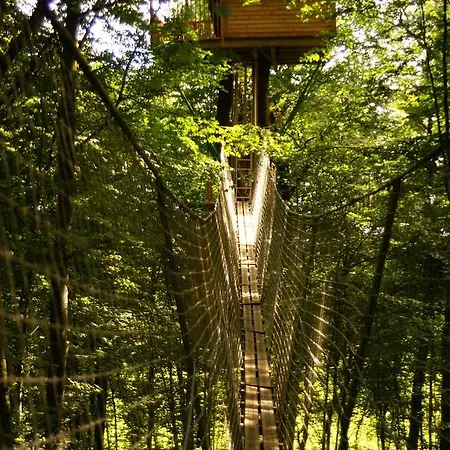 Le Chene Perche Bed & Breakfast *